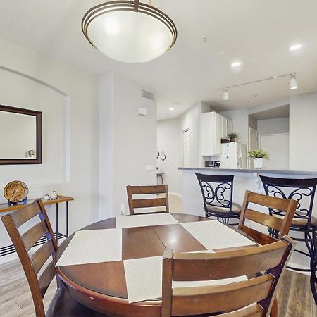 Superstition Springs Apartment Меса Екстериор снимка